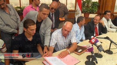 الأهلي يفاوض ثلاثي المقاولون لضمهم لصفوفه