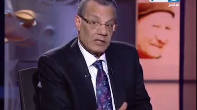 بالفيديو.. مشادة كلامية بين 