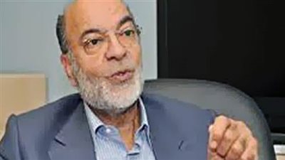 «الصيادلة»: 60 مليار جنيه حجم تجارة الأدوية المهربة.. الحرب مستمرة ضد مافيا الدواء.. أصحاب سلاسل الصيدليات يتهربون من الضرائب.. المصالح الشخصية وراء إقامة دعوى فرض الحراسة