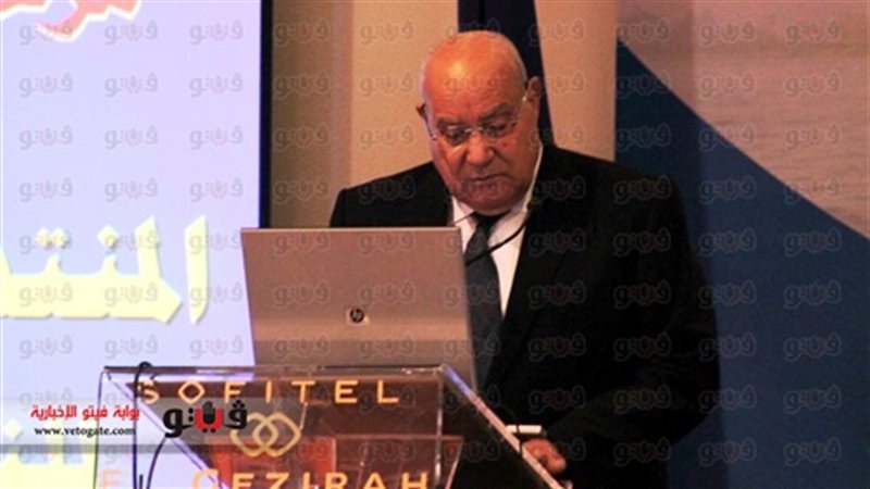 الدكتور إبراهيم الدميرى