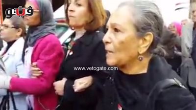 بالفيديو.. شاهندة مقلد تشكر «بوتين» على تصديه للإرهاب