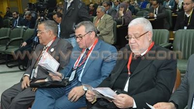 بالصور.. كوكبة من العلماء المصريين في مؤتمر طبي بجامعة أسيوط