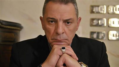 محمود حميدة ينضم لأسرة «من ضهر راجل»