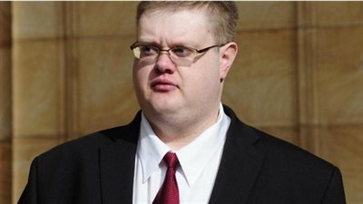 وزير أسترالي ينجو من السجن بعد إدانته في  قضية الأفلام الإباحية