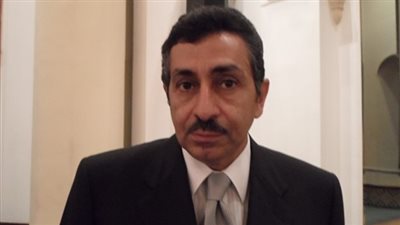 حمدى زاهر: الغموض يسيطر على استقالة حكومة الببلاوى