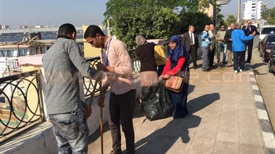 بالصور.. جامعة سوهاج تنظم معسكر «خدمة عامة» لنظافة الكورنيش