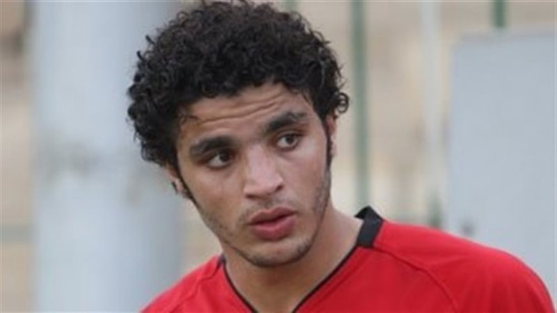عرفة السيد مهاجم