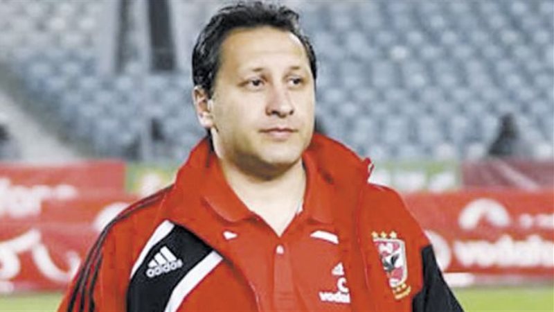 هادى خشبة مدير قطاع