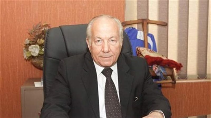 أنور صالح رئيس لجنة