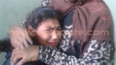 شرطة النقل تُعيد طفلة «تائهة» لوالدتها في محطة المطرية