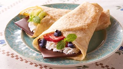 بالصور.. شركة يابانية تصنع شرائح الشيكولاتة مثل الجبن