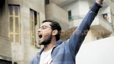 زيزو عبده يكشف سبب حبس «أحمد دومة» بتهمة إهانة المحكمة