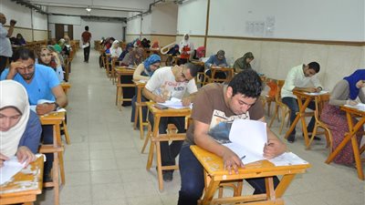 بدء امتحانات كليات جامعة قناة السويس 10 يناير المقبل