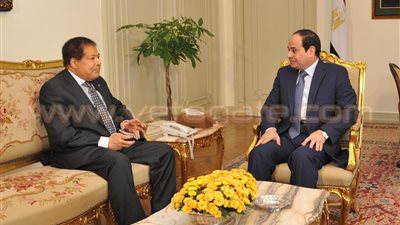 «السيسي» يبحث مع «زويل» تطورات المدينة العلمية