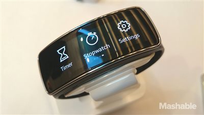 سامسونج تعلن عن ثالث جهاز جير لها Gear Fit