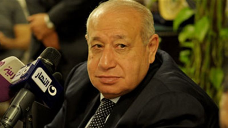الدكتور محمد أبو