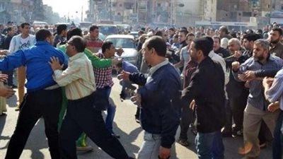 اشتباكات بين أعضاء الإرهابية والسائقين على رافد جمصة الدولي