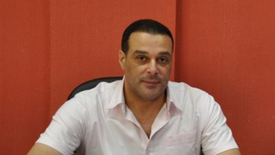 عصام عبد الفتاح: عبدالعزيز قادر على لم الشمل في الوسط الرياضي