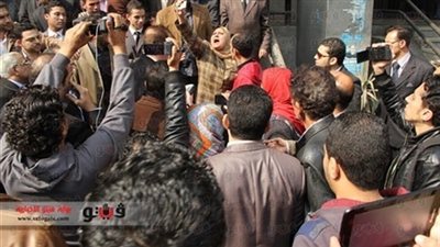 أنباء عن قرار رئاسي يحقق مطالب موظفي الشهر العقاري