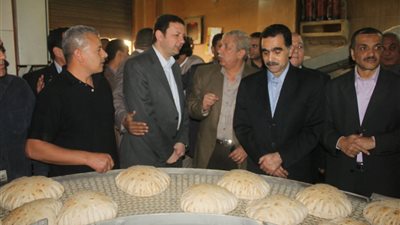 عودة: تسجيل 650 ألف مولود في بطاقات التموين.. 43% من المواطنين لا يستحقون الدعم.. 20 مليون مواطن بياناتهم غير مكتملة.. ويؤكد ضبط 500 ألف طن قمح فاسد من العام الماضي