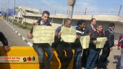 بالصور.. «شباب ماسبيرو» يستقبلون «ضحايا ليبيا» في مطار القاهرة