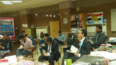 تصعيد طالبين من «صيدلة القاهرة» لمسابقة دوري المعلومات العامة