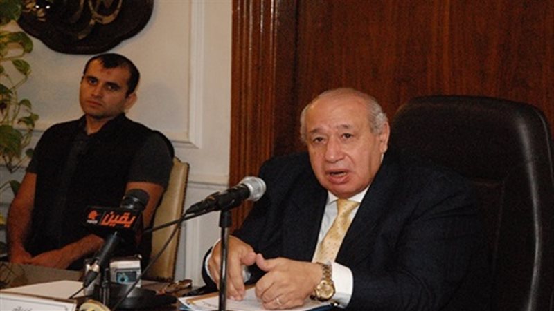 الدكتور محمد أبو