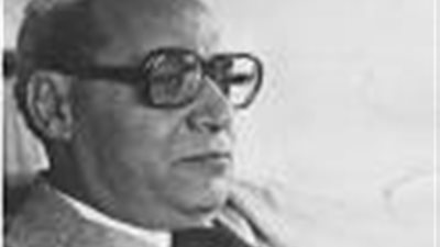 لويس عوض: نجيب محفوظ رضى عنه اليمين واليسار