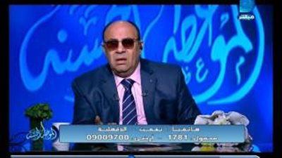 بالفيديو.. سيدة تشتكي خيانة زوجها لها.. ومبروك عطية: اصبري وتفاهمي معه