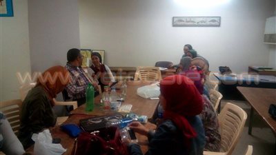 بالصور.. «إعادة تدوير الخامات» ورشة فنية لأمناء المتحف المصري