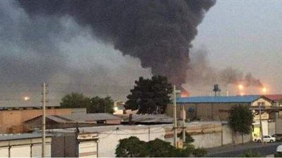 حريق هائل يلتهم مستودع للمنتجات البلاستيكية وسط إيران