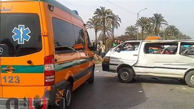 مصرع 3 أشخاص وإصابة 32 آخرين في حادثي سير بالمنيا