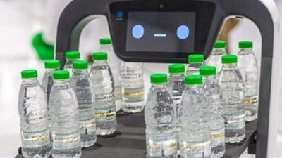 من الجمال إلى الروبوتات.. ضيوف الرحمن بين الماضي والحاضر