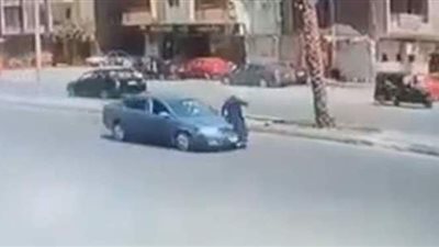 صدمة النشطاء لدهس مسن في شارع خاتم المرسلين بالعمرانية