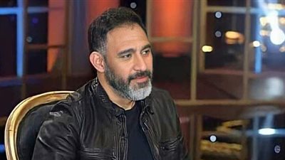 عمرو مصطفى يروج لأغنيته الجديدة بتوقيع تركي الشيخ