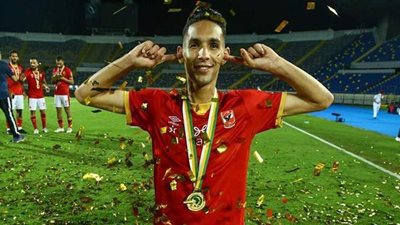 بدر بانون يعود إلى القاهرة غدا للانتظام في تدريبات الأهلي