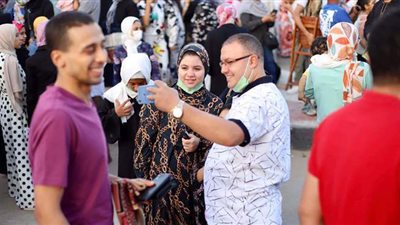 فرحة العيد في مصر بعد الصلاة.. سيلفي وضحكة من القلب | صور