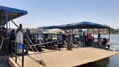 مراجعة إجراءات السلامة على المراسي والعبارات النيلية بأسيوط