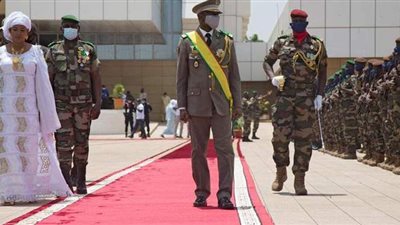 محاولة اغتيال الرئيس المالي بسلاح أبيض أثناء صلاة عيد الأضحى