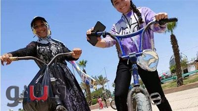 شاهد.. الدراجات الهوائية أبرز مظاهر الاحتفال بعيد الأضحى في حديقة الفسطاط