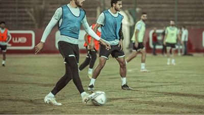 لجنة التخطيط للكرة بالأهلي توصي بتعديل عقد أكرم توفيق