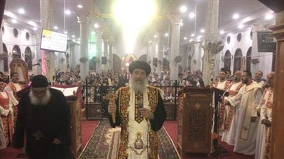 أسقف شرق المنيا يتابع أمور الخدمة في كنيسة مارجرجس بنزلة عبيد