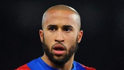 أول صفقات بينيتيز.. إيفرتون يضم نجم كريستال بالاس في صفقة مجانية