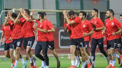 الأهلي يستعين بـ 5 ناشئين مع الفريق الأول لتعويض غياب الدوليين