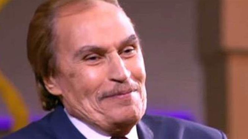 الفنان عزت العلايلى