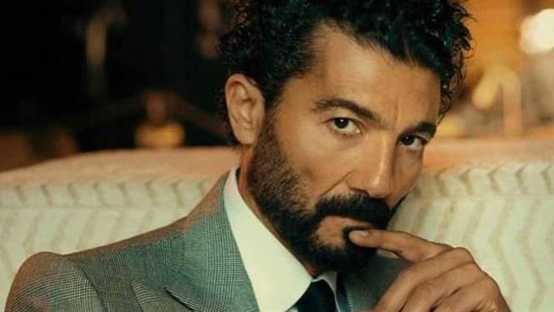 الفنان خالد النبوي