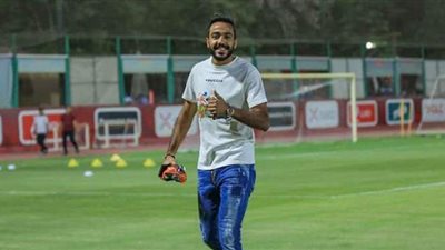 بعد غياب الشحات وصلاح محسن.. هل ينجح كهربا في العودة لتشكيلة الأهلي الأساسية؟