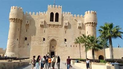 آثار الإسكندرية: إقبال كبير علي قلعة قايتباي