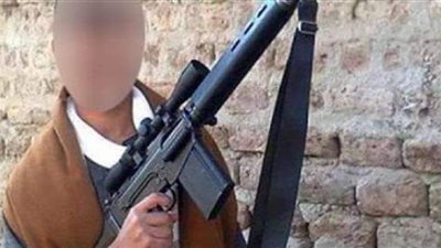 مصرع شاب وإصابة ٤ آخرين في اشتباكات مسلحة بين عائلتين بقنا