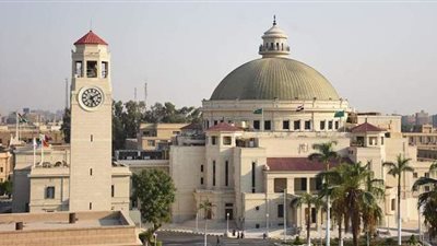 رئيس جامعة القاهرة: مستشفيات قصر العيني لا تتوقف عن تقديم خدماتها للمرضى خلال إجازة عيد الأضحى